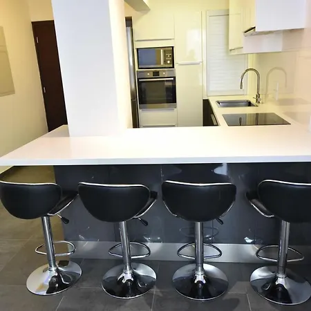 Glabur - The Amazing 1 Bdr - Executive Center Free Parking & Wifi * 尼科西亚