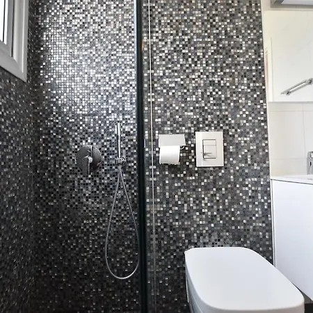 公寓 Glabur - The Amazing 1 Bdr - Executive Center Free Parking & Wifi 尼科西亚